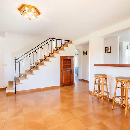 Poley Villa